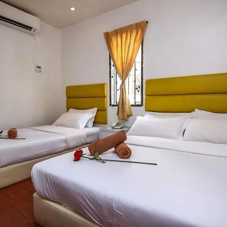 Rose Cottage Hotel Bandar Seri Alam Johor Bahru Exterior foto